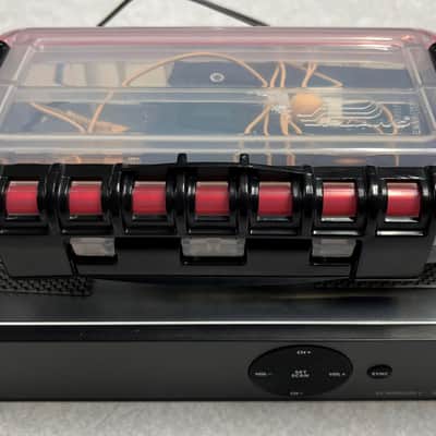 Sennheiser XS Wireless 1 Microphone System w/Earpiece Mic image 4