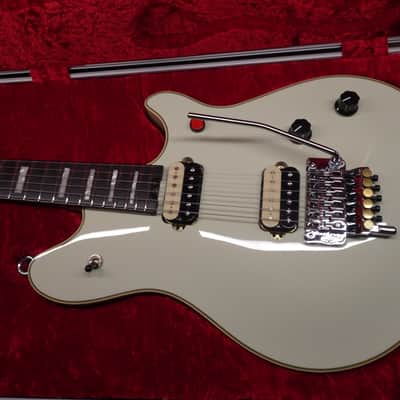 EVH MIJ Series EVH Edward Signature Wolfgang 2024-MINT -Brass tuners- Ivory image 3
