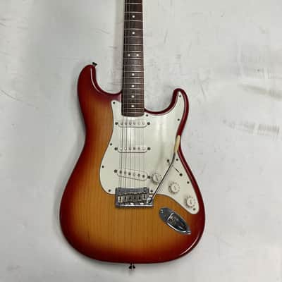Fender American Series Stratocaster with Rosewood Fretboard 2003 - 2007 - Sienna Sunburst image 2