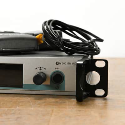 Sennheiser ew 300 IEM G3 Wireless In-Ear Monitoring System - 516-558 MHz CG012K3 image 3