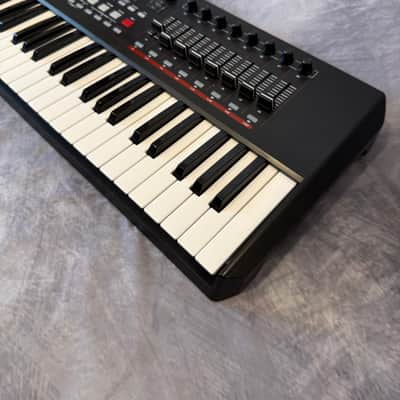 Akai Professional MPK261 61-Key USB MIDI Keyboard Controller - Excellent Condition image 3