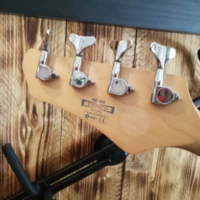 Ibanez RD300 Roadgear 4-String Bass, 2nd hand Bass image 9