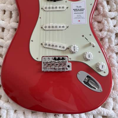 ~ NEW ~ Fender Made In Japan Traditional 60's Stratocaster - Fiesta Red image 1