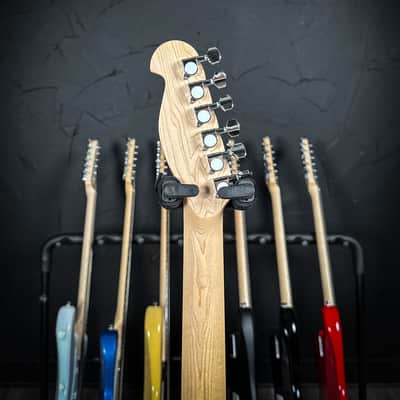 Indio Classic Telecaster - Sunburst - Gig Bag Included image 7