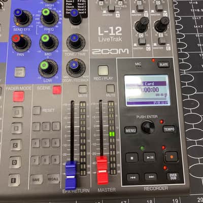 Zoom LiveTrak L-12 Digital Mixer / Recorder 2010s - Grey / Blue image 3