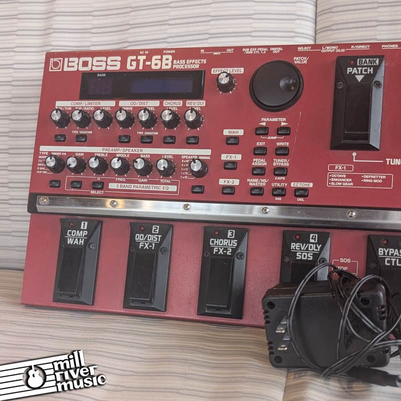 Boss GT-6B