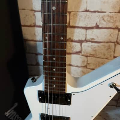 Gibson Explorer 1976 Reissue von 1993 used Weiße Lackierung nachträglich mit Hetset EMG Black HW Case image 5