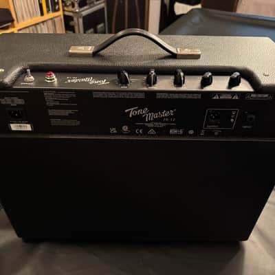 Fender Tone Master FR-12 1000-Watt 1x12" FRFR with Cover image 7