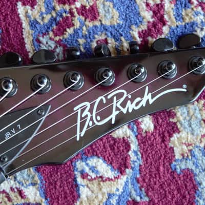 B.C. Rich Jr V Pro 7 Quilt Maple Purple Burst Top w/ Generic Hardshell Case image 4
