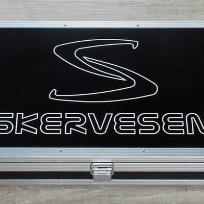 Skervesen Shoggie Singlecut 7-String Headless Guitar Fanned Fret Black Burst image 12
