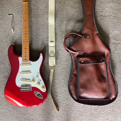 Fender Stratocaster JV 57-65 1984 Candy Apple Red image 2