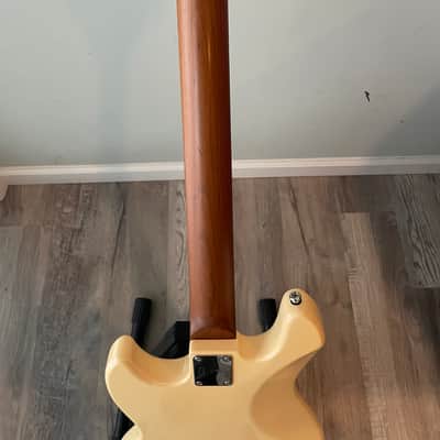 *Modded* Sire Marcus Miller V5 Four String 2023 - Antique White image 7