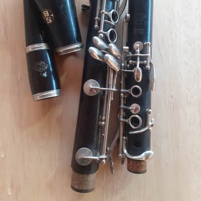 Vintage Selmer Paris Series 10 Bb Clarinet (c. 1971) – SN W8132 – SB Bell image 1