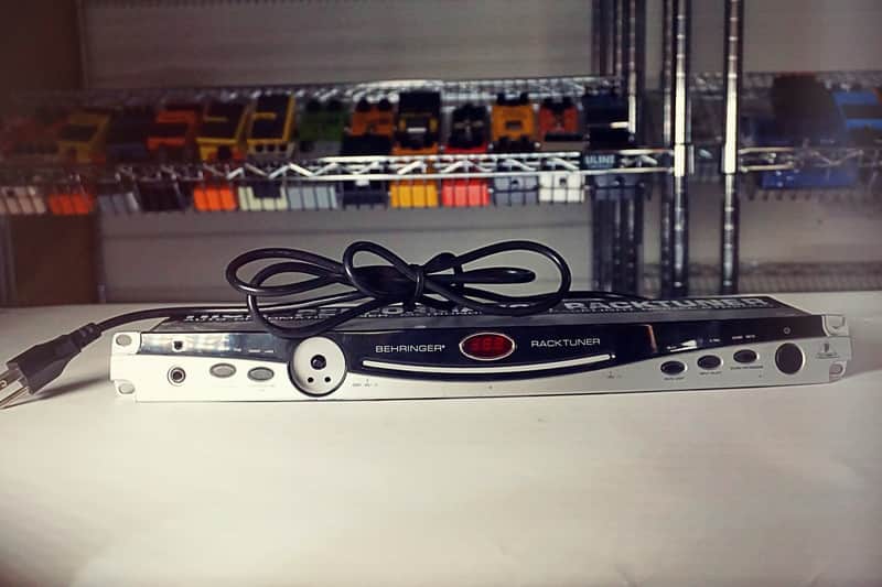 Behringer BTR2000 2-Channel High Performance Rack Tuner image 1