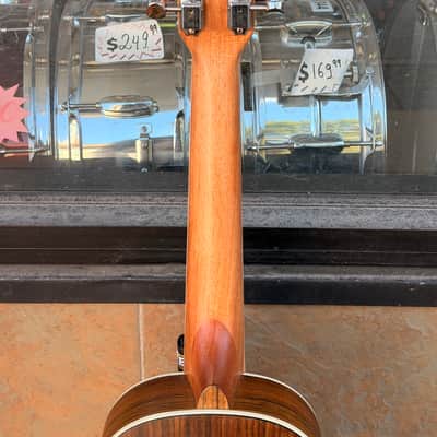 Fender California Coast Ukulele Rincon With Electronics image 12