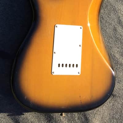 Fernandes RST 50 Stratocaster 50's copy Made in Japan 1981 Sunburst image 10