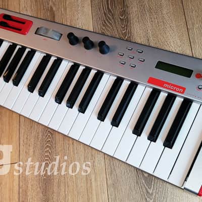 Alesis Micron 2000s - Silver image 6