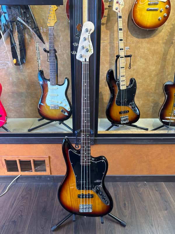 Squier Vintage Modified Jaguar Bass Special 2011 - 2018 - 3-Color Sunburst image 1