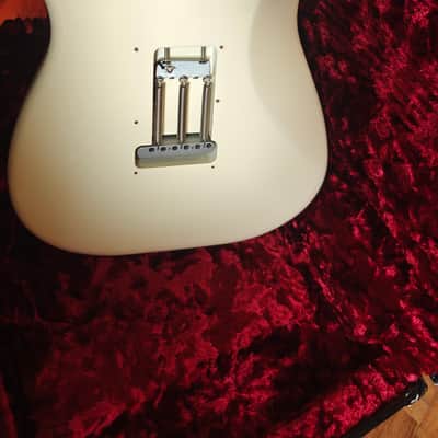 Fender American Original '60s Stratocaster with Rosewood Fretboard 2018 - 2022 - Olympic White image 8