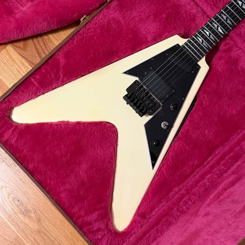 1989 Gibson Flying V '90 Double Alpine White