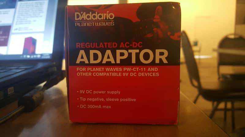 D'Addario Planet Waves PW-CT-9V Regulated AC-DC Power Adapter image 1
