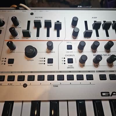 Roland Gaia 2 37-Key 22-Voice Synthesizer 2023 - Present - Silver image 3
