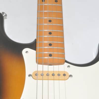 Fender Japan - Stratocaster L serial number Electric Guitar Ref No 6781 image 7