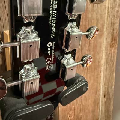 Supro 2010AW Jamesport Single Pickup Island Series Electric Guitar 2010s - Antique White image 6