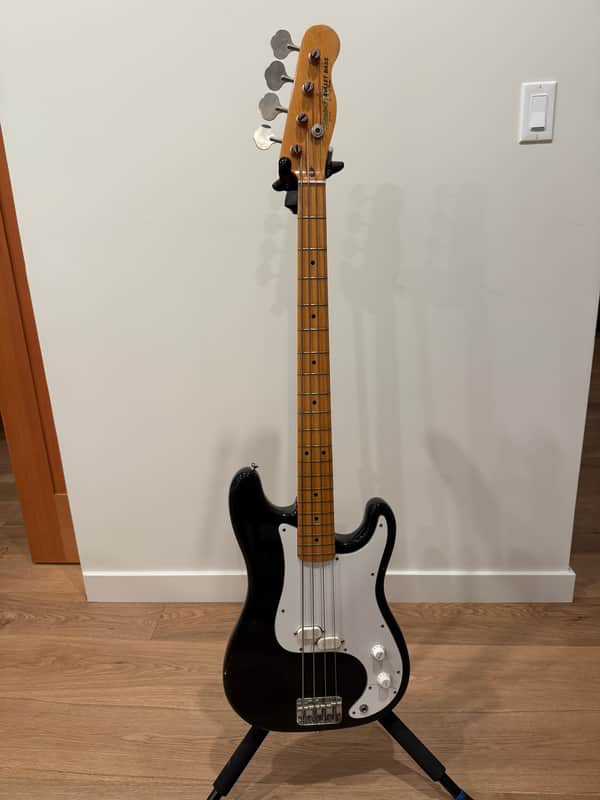 Squier Bullet Bass B-34 1984 - 1985 - Black image 1
