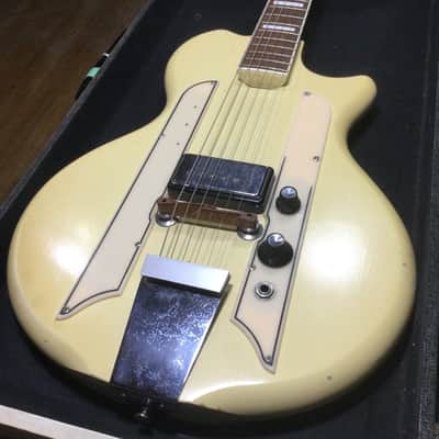 Supro Town and Country 1961 - Blonde image 11