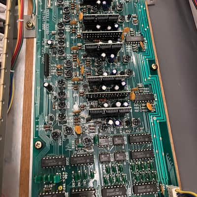 Roland Juno-106 image 8