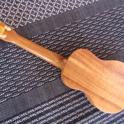 Kamaka Koa Soprano Ukulele Kamaka K & K Ukulele Hand Finished In Hawaii Koa Wood image 5