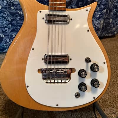 Rickenbacker 450/12 1966 - Maple glo image 5