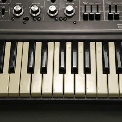 Roland Sh 2 [106845] (07/09) image 4