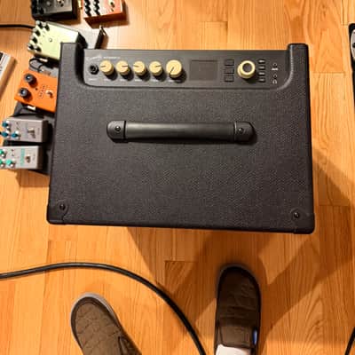 Fender Rumble Studio 40-Watt 1x10" Bass Combo 2018 - Present - Black image 6