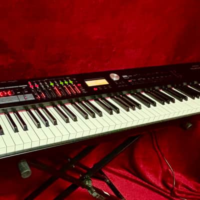 Roland RD-2000 88-Key Digital Stage Piano image 14