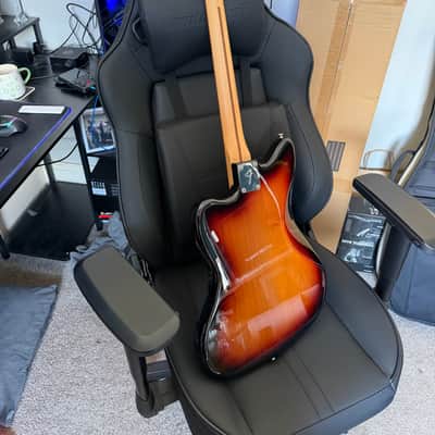 Fender Standard jazzmaster HH 2018 - Sunburst image 10