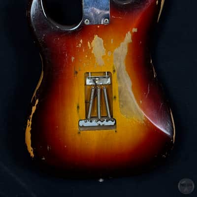 Fender Stratocaster from 1958 in sunburst finish with newer case image 4