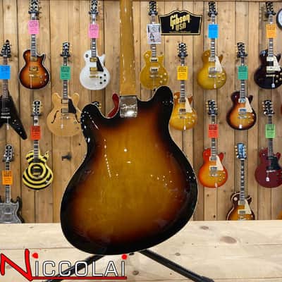 Squier Classic Vibe Starcaster, Maple Fingerbaord, 3-Color Sunburst image 10