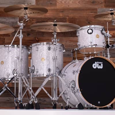 Dw (Drum Workshop) Collectors Series Ii, 4 Piece Drum Kit, White Marine Pearl, (Pre Loved) image 2