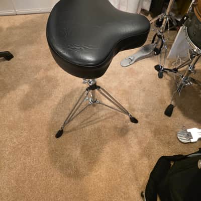 Gibraltar Drum Throne 6608 with Adjustable Height Motorcycle-Style Seat image 2