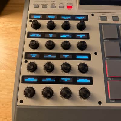 Akai MPC X Special Edition 2023 - Present - Grey image 7