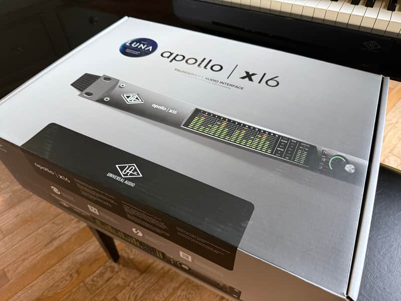 Universal Audio Apollo x16 Thunderbolt 3 Audio Interface 2018 - excellent condition, w retail and shipping boxes image 1