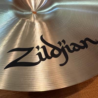 Zildjian 18" A Series Medium Thin Crash Cymbal 2013 - Present - Traditional image 8