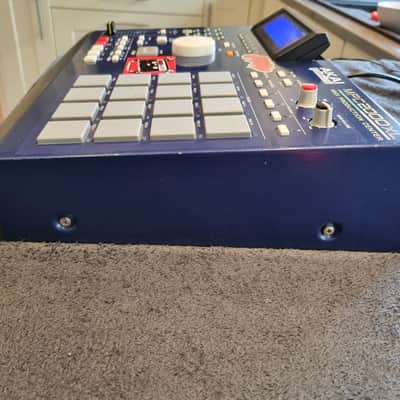 Akai MPC2000XL MIDI Production Center 2000 - 2005 - Grey image 4