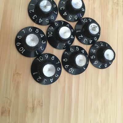 Vintage Fender amplifier knobs (8, 1968 Bandmaster) image 2