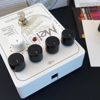 Electro-Harmonix Mel9 Tape Replay Machine 2016 - Present - White imagen 6