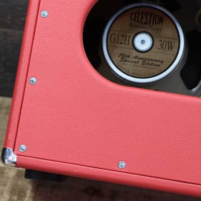 Avatar Speakers G212 Traditional 8 Ohms 2x12" Celestion G12H30 Guitar Cabinet image 17