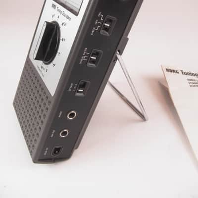früher Tuner von Korg WT-10A Stimmgerät kultig sehr guter Zustand mit Anleitung guitar tuner image 3