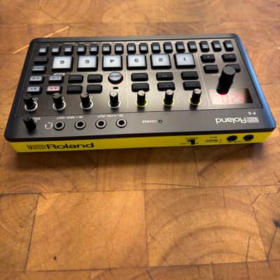 Roland P-6 AIRA Creative Sampler 2024 - Present - Black - EXCELLENT image 8